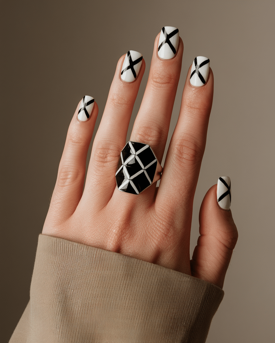 20 Stunning Black and White Nail Designs for a Classy Look