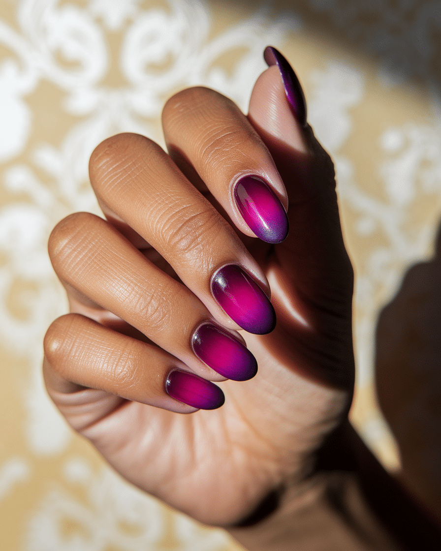0002_3_a-close-up-photograph-of-a-beautiful-han_n6qliEXyQcWT0fozuzPITw_nMKACBG0RgSUymRGdAOt-Q_cover The Beauty of Ombre Gel Nails: A Modern Twist on Timeless Elegance