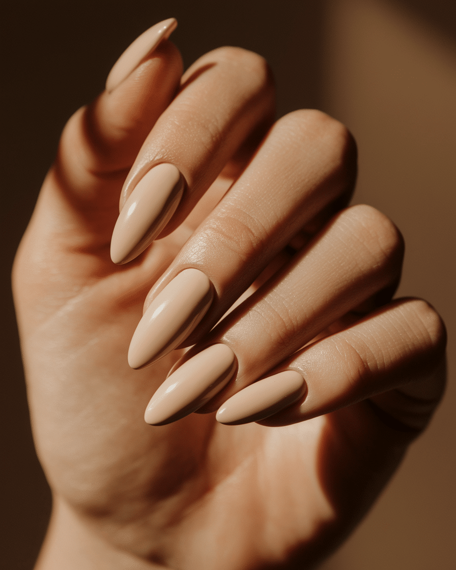0017_1_a-close-up-photograph-of-a-beautiful-han_EKNiz0K_QbO_ui2k6OVw0Q_-e_wMT4qTa-sHWLIbe6GVQ_cover The Best Natural Nude Nail Designs for a Timeless and Elegant Manicure