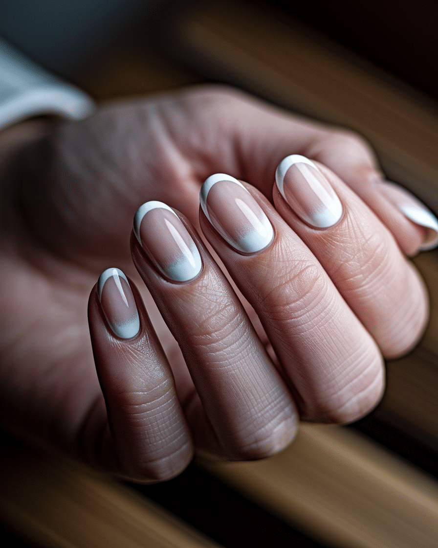 0001_3_a-close-up-photograph-captures-the-intri_gUS5im1oTnaNjft3eebjvA_C_9DyYnVSBGobRbSqR1Aug Elegant Nail Trends for a Minimalist and Polished Look